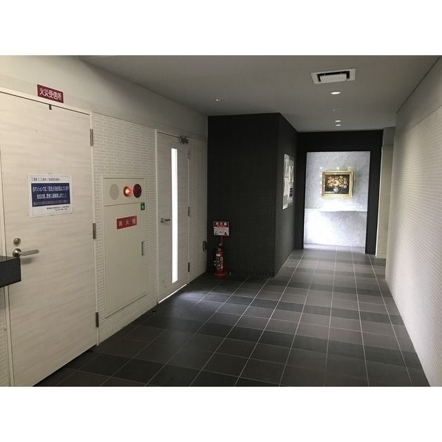 イーストヴィラ梅田のロビー