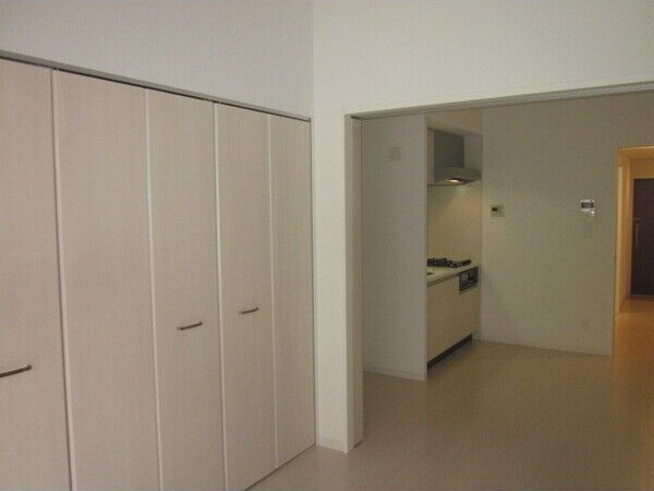 イーストヴィラ梅田の洋室