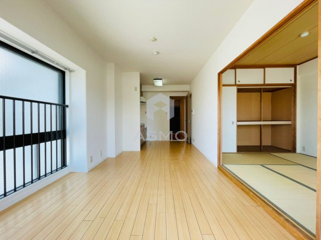 【居間・リビング】 | 同マンション別部屋参考写真