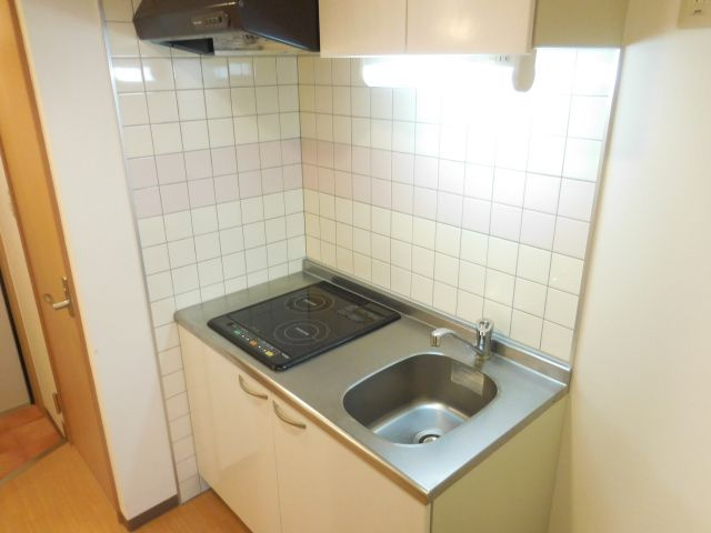プライムコート南松原のキッチン