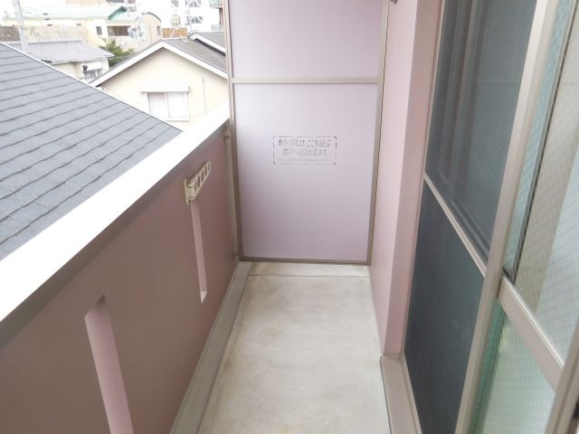 プライムコート南松原のバルコニー