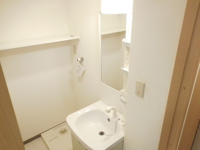 プライムコート南松原の洗面所