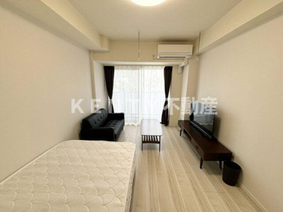 【寝室】 | ＬＥＸＥ長原 | 落ち着いて過ごせるお部屋なので、寝室にいかがでしょうか