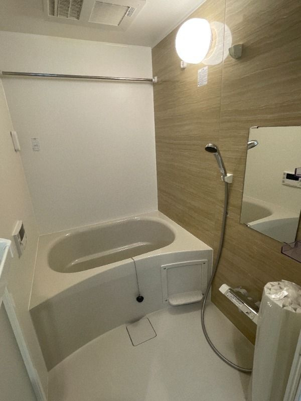 エルファーロ下北沢Ⅱの浴室