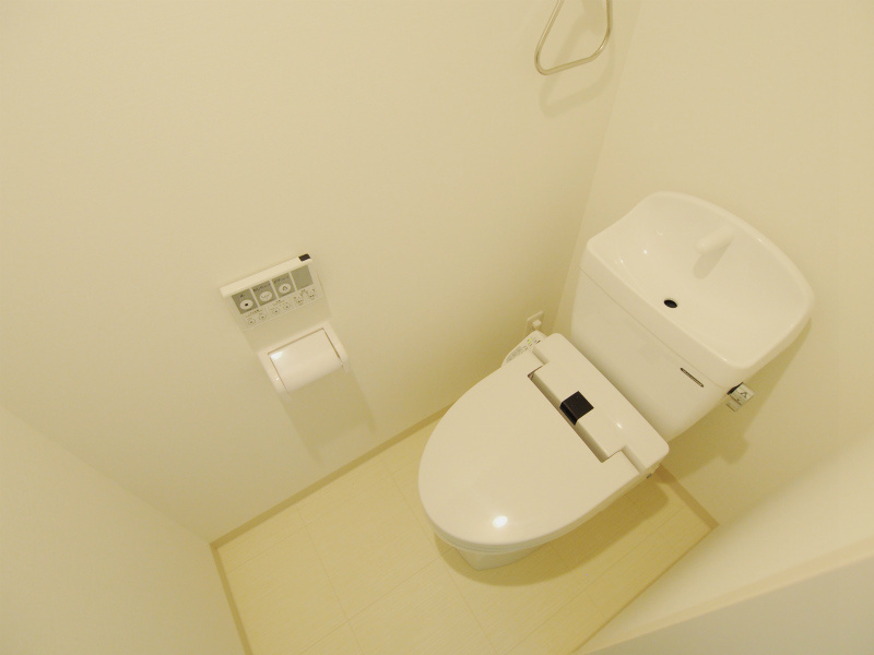 セブンプロート向洋駅前のトイレ