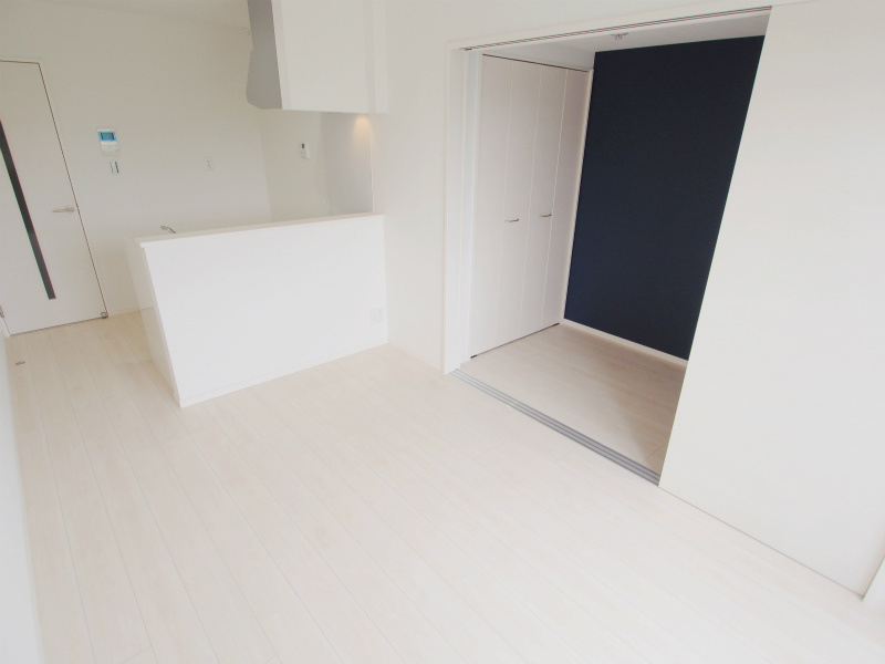 セブンプロート向洋駅前の居間・リビング