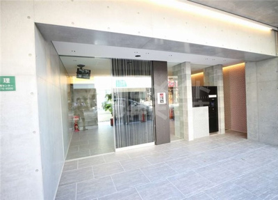 【エントランス】 | I Cube 弁天町 | ゆとりのあるエントランスです