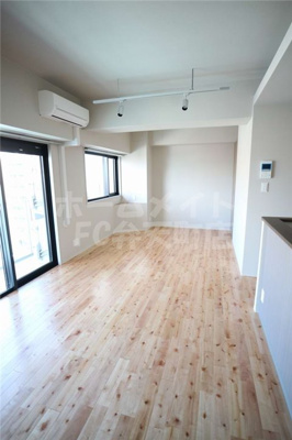 【居間・リビング】 | I Cube 弁天町 | ゆったり過ごせるリビングです