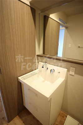 【洗面所】 | I Cube 弁天町 | 独立洗面台です