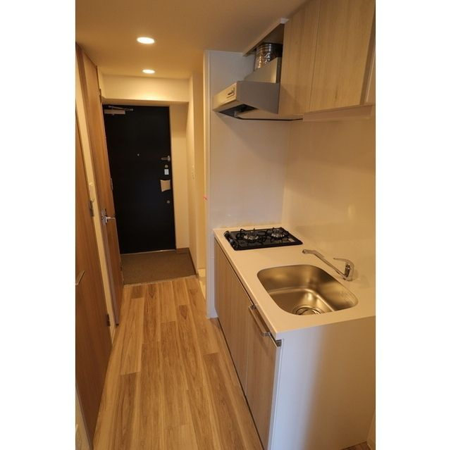 プレサンスブルーム東三国のキッチン