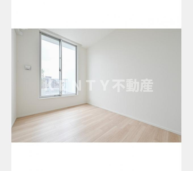 【寝室】 | コンフォリア・リヴ大森西 | 落ち着いて過ごせるお部屋なので、寝室にいかがでしょうか