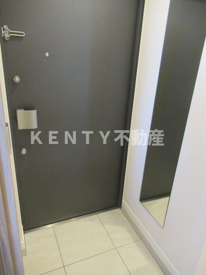 【玄関】 | ＡＲＣＯＢＡＬＥＮＯ ＵＭＥＹＡＳＨＩＫＩ | 落ち着いた玄関です