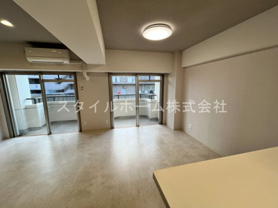 【居間・リビング】 | 第一丸中マンション