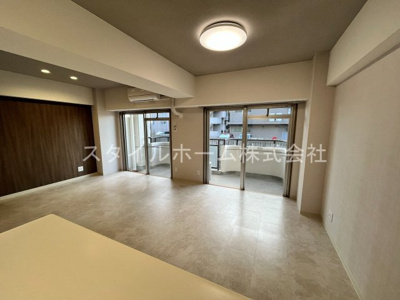 【居間・リビング】 | 第一丸中マンション