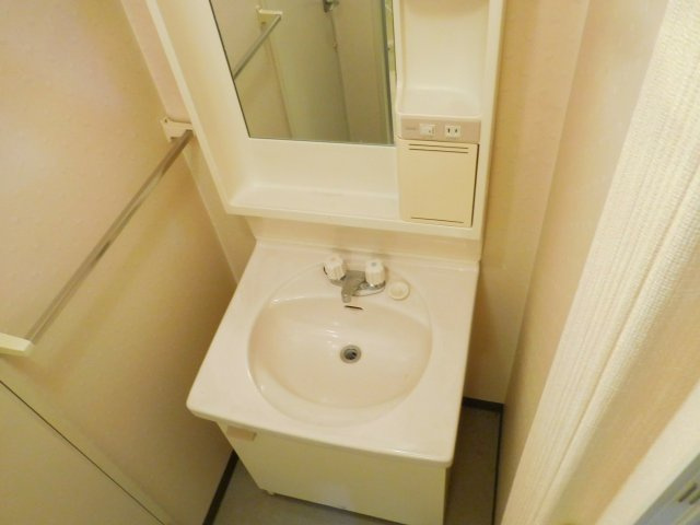 高槻市栄町３丁目の賃貸マンションの洗面所