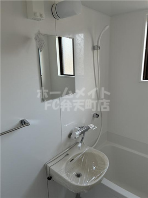 【洗面所】 | CREST