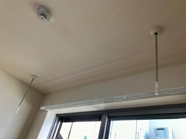 ヴィルヌーヴ阿佐ヶ谷の設備|★室内物干しフック★