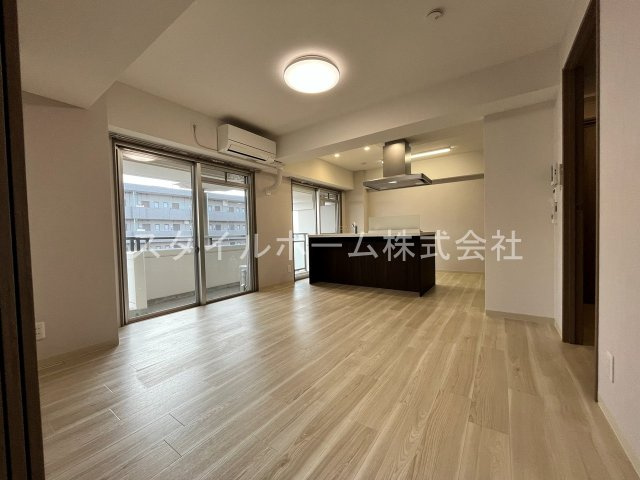 【居間・リビング】 | 第一丸中マンション