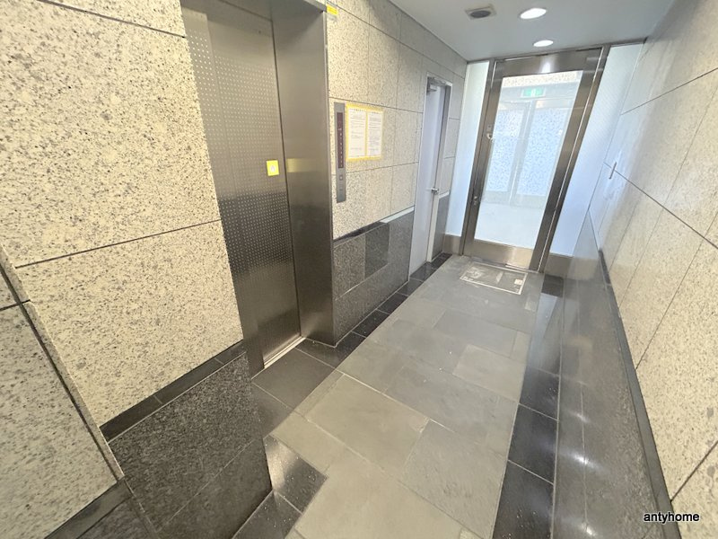 ディアコート　仲介手数料無料のロビー