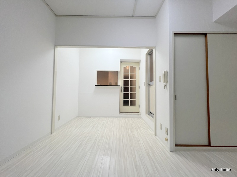 ディアコート　仲介手数料無料の寝室