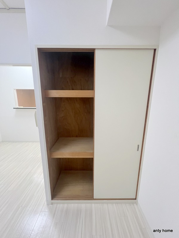 ディアコート　仲介手数料無料の収納