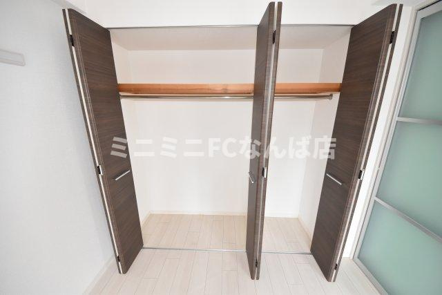 プレサンス堺筋本町フィリアの収納