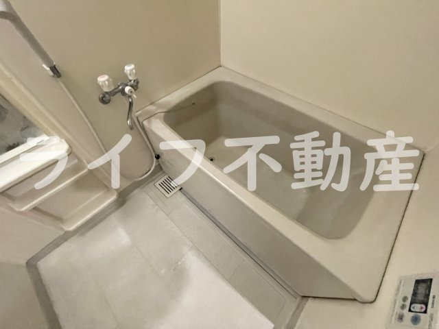 イーストヒル長田の浴室|ゆったり過ごせるお風呂です