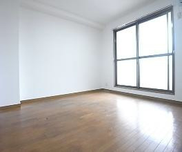 サンパレスとよふくの居間・リビング