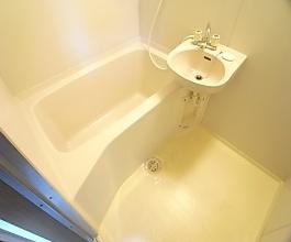 サンパレスとよふくの浴室