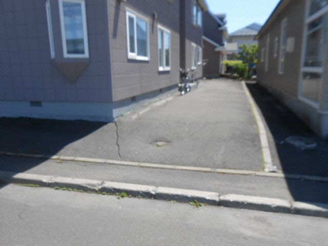 インペリアル芦野Ⅱの駐車場