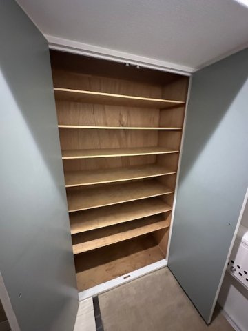 シャトー弁天弐番館の収納