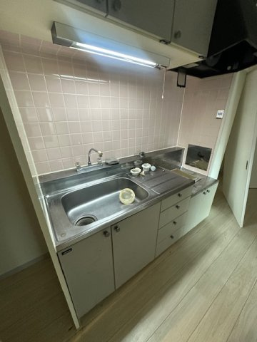 シャトー弁天弐番館のキッチン