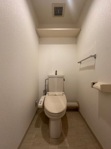 シャトー弁天弐番館のトイレ