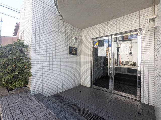 ウインベルソロ熊谷第3のエントランス