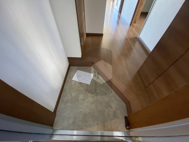 ARCENCIEL SQUARE TAKAIDAの玄関