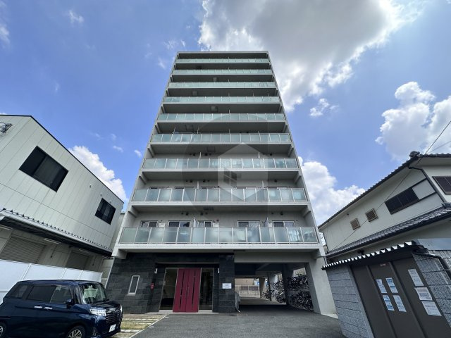 ARCENCIEL SQUARE TAKAIDAの外観