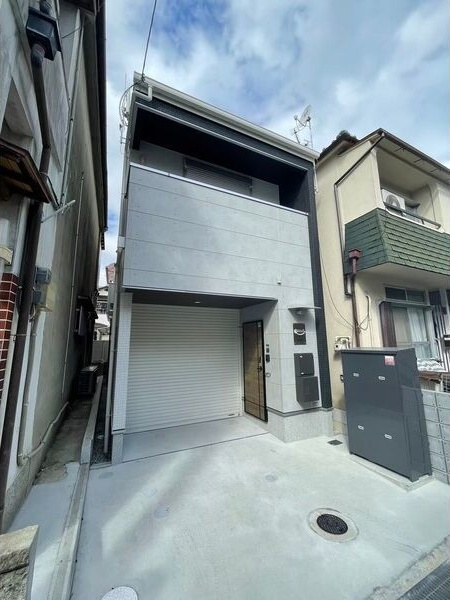 長尾家具町ガレージハウス