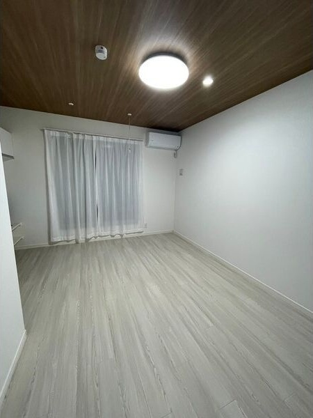 長尾家具町ガレージハウスの居間・リビング