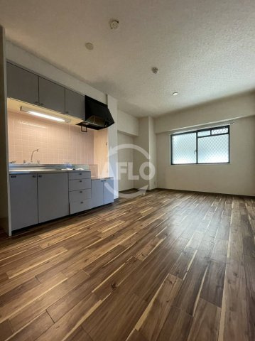 シャトー弁天弐番館（波除小学校区）の居間・リビング|シャトー弁天弐番館　リビング