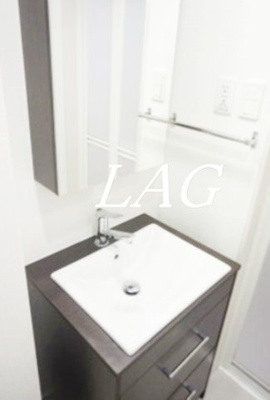 【洗面所】 | カメリア西千葉 | 洗面台です。