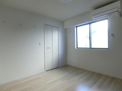 【洋室】 | アヴニールⅡ