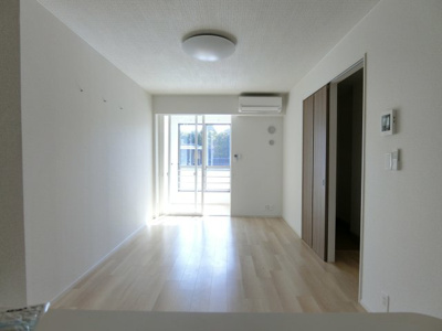 【居間・リビング】 | アヴニールⅡ