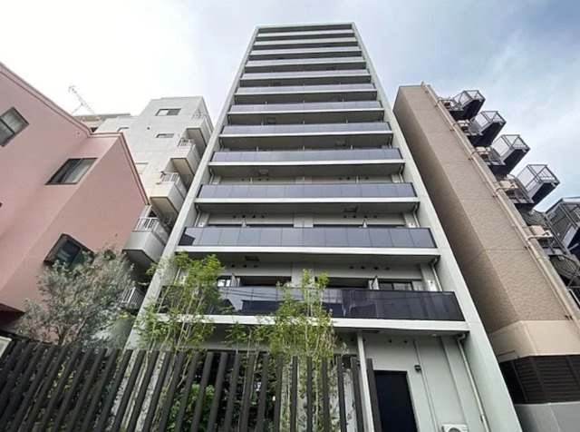 ライオンズフォーシア清澄白河の外観