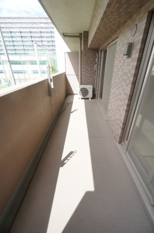 グランダジュール千葉みなとのバルコニー|水曜日、営業時間外もご相談ください！