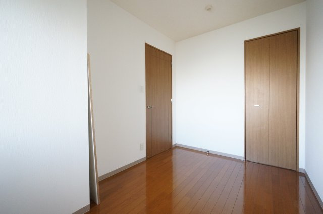 グランダジュール千葉みなとの洋室|お部屋探しは花まる商店にお任せ下さい！