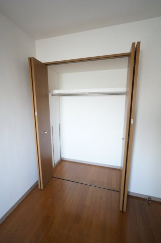 グランダジュール千葉みなとの収納|物件、駅でお待ち合わせでのご案内歓迎！