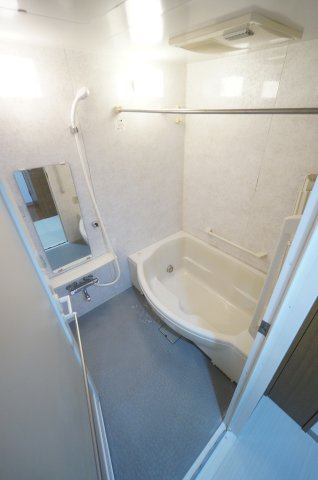 グランダジュール千葉みなとの浴室|ご見学・ご契約時の送迎可能！