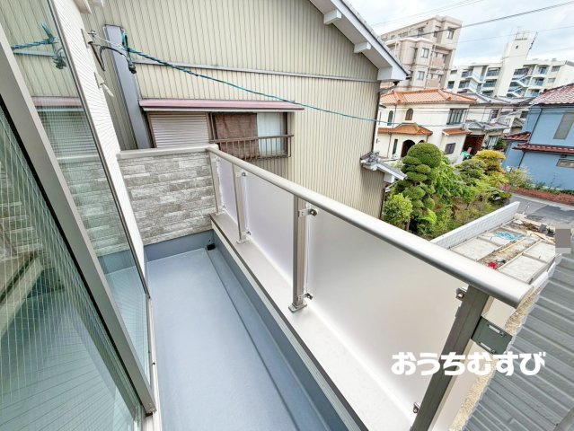 守山区茶臼前(全1棟)の前面道路含む現地写真