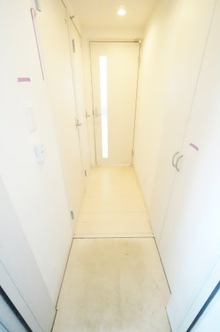 リブリ・浜野の玄関|当日の見学大歓迎！
※すべて反転タイプのお写真です