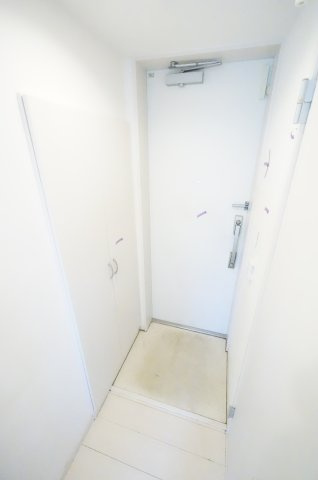 リブリ・浜野の玄関|ご見学・ご契約時の送迎可能！